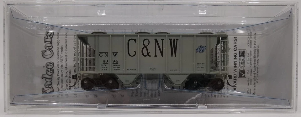 Kadee 8657 HO Scale C&NW PS-2 2-Bay Covered Hopper Car #4094 LN/Box - Image 1 of 1