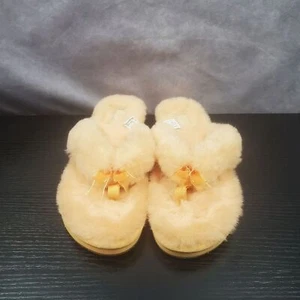 UGG Australia Women's Orange Sheepskin Fluff Logo Flip-Flops Size 11 - Bild 1 von 9