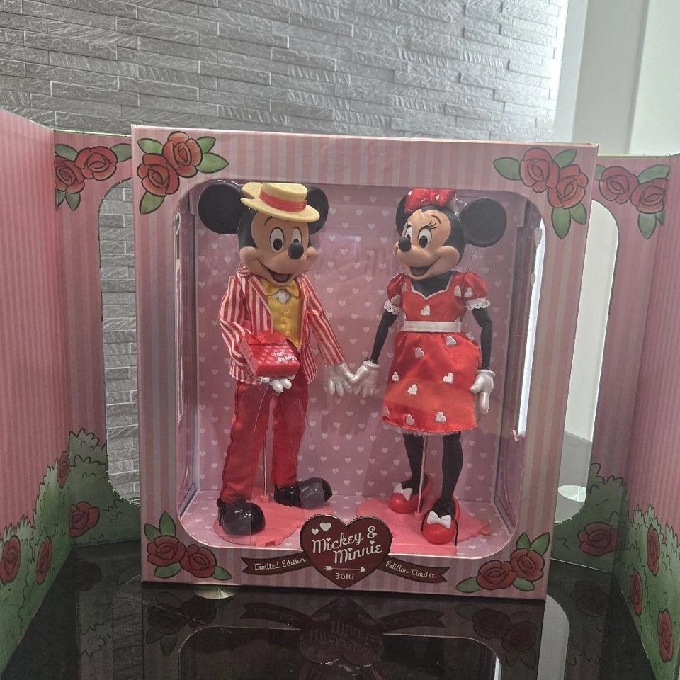 Disney Mickey & Minnie Mouse Figura Set Valentine Versión 100 Aniversario Muñeca - Imagen 1 de 4