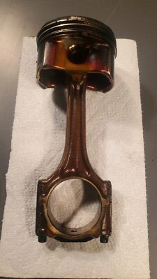 Piston and Connecting Rod Standard Volkswagen  2.0 Jetta Golf 2002 2001 2003 OEM - Image 1 of 4