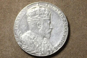 * NICE 1902 CORONATION STERLING SILVER MEDAL EDWARD V11 & ALEXANDRA #FRG03 - Picture 1 of 8