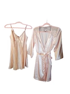 Vintage Gorgeous Sz Small Pale Pink Morgan Taylor Intimates Robe & Chemise Set - Picture 1 of 6