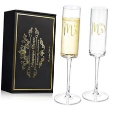 Mr and Mrs Wedding Champagne Flutes, Bride and Groom Wedding Toasting 