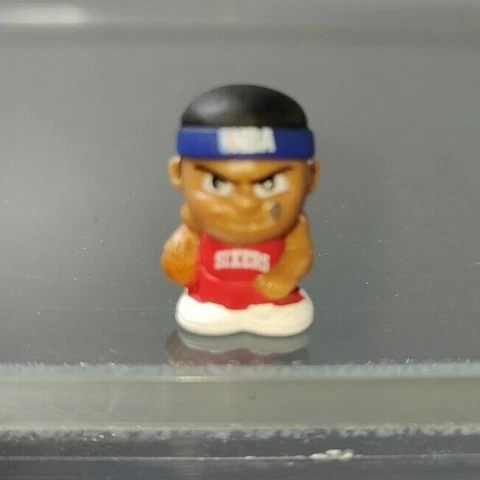 RARE 1" TALL PHILADELPHIA 76ERS NBA SERIES 1 TEENYMATES BASKETBALL FIGURE Cover