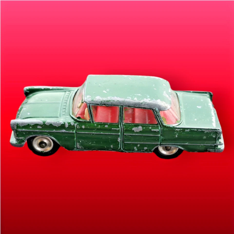 De colección Dinky Toys Meccano Ltd. 177 Opel Kapitan hecho en Inglaterra escala 1/43 1960 Foto 1 de 4