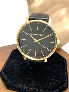 Reloj para mujer Michael Kors MK2747 Pyper cuarzo dorado correa de cuero negro 38 mm - Imagen 1 de 13