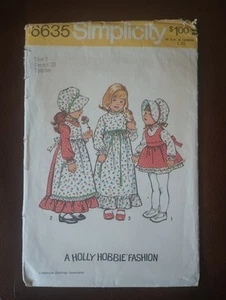 1974 Simplicity Pattern #6635 Toddler Holly Hobbie Dress Apron Bonnet Size 2 - Picture 1 of 6