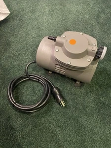 THOMAS COMPRESSOR 915CA23TFE-217 MOTOR 600107B - Picture 1 of 5