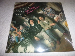 AZTEC TWO STEP Living In America LP SEALED Reflex 1986 - Picture 1 of 1