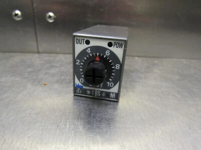 Temporizador Idec GT5Y-2SN 24VDC  Foto 1 de 3