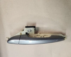 2015-2019 HYUNDAI SONATA LEFT REAR DOOR HANDLE OEM GRAY MET V8S PEELING /SCRATCH - Picture 1 of 6