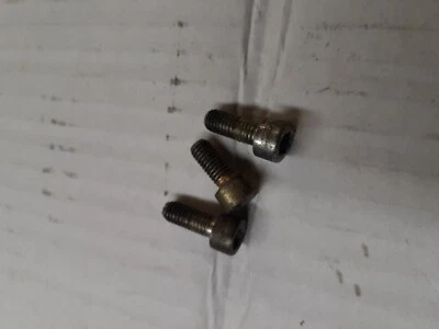 Tornillos de montaje de cilindro maestro embrague Ducati Supersport 800 800ss OEM  Foto 1 de 3