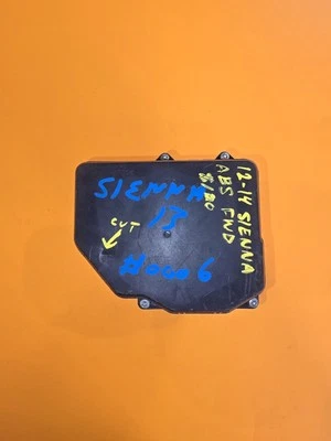 Unidad de módulo de bomba de freno antibloqueo ABS ABS Toyota Sienna 2012-2014 133800-1990 OEM Foto 1 de 4