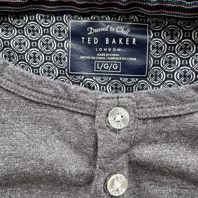 Camisa Henley Ted Baker London Logo Para Hombre Talla Grande Gris Vestida Para Chill Pullover Foto 1 de 4
