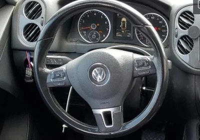 2011-2012 Volkswagen Tiguan LH Driver Steering Wheel Airbag OEM - Image 1 of 3