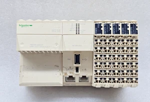 Schneider Electric TM258LD42DT Modicon SPS Logiksteuerung - gebraucht - Bild 1 von 8