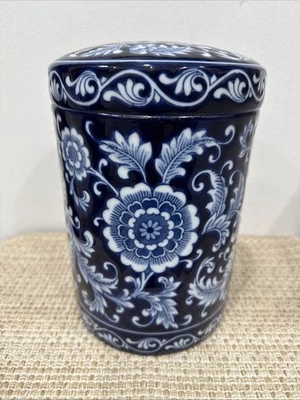 Pier 1 Mandarin Canister Jar W/Lid Cobalt Blue & White Vintage 10”x 6.5” EUC - Image 1 of 4