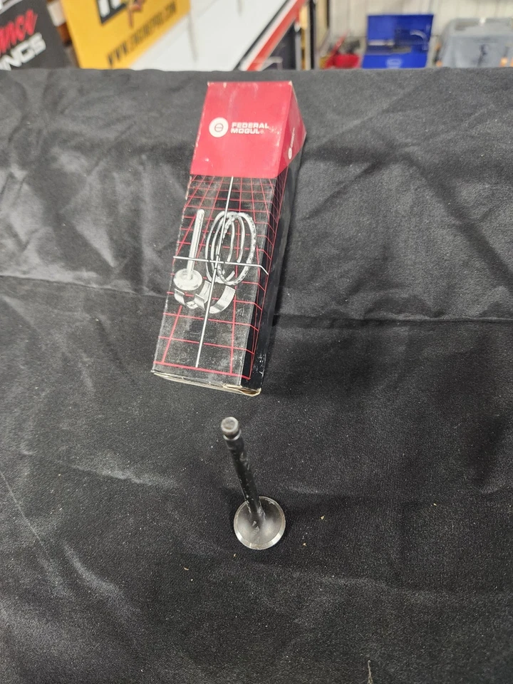 1986–1989 Acura Integra 1.6 L inline‑4 EXAUSHT VALVE — 第 1/2 张图片