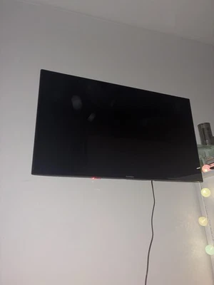 TELEFUNKEN XF43AN750M 43 Zoll Fernseher / Android Smart TV / Full HD / Bluetooth - Bild 1 von 3