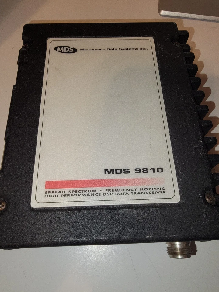 Microwave Data Systems MDS 9810 HL Spread Spectrum Transceiver. Used (383) - Image 1 of 4