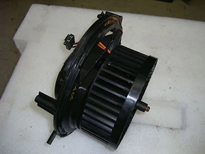 Orginaler Gebläsemotor Lüftermotor Skoda Octavia 2013 5Q1819021B - Bild 1 von 1