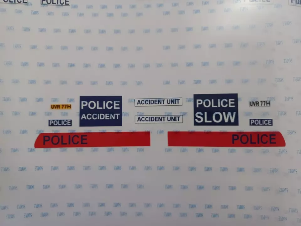 Dinky 272 Unidad de Accidentes de Policía Bedford Van Reproducción Pegatinas Resistentes a la Intemperie Foto 1 de 1