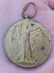 WWI 1914-1919 NAMED & NUMBERED British / Canadian Victory Medal - Picture 1 of 6