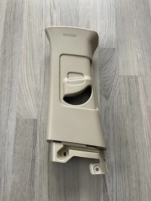 Moldura de pilar superior del lado del conductor delantero izquierdo 10-13 OEM Suzuki Kizashi  Foto 1 de 4