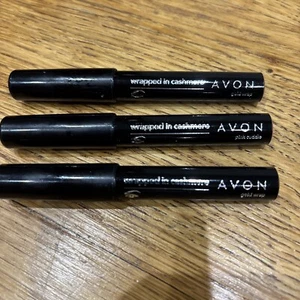 Avon Wrapped In Cashmere Eyeshadow Pencil - Picture 1 of 5