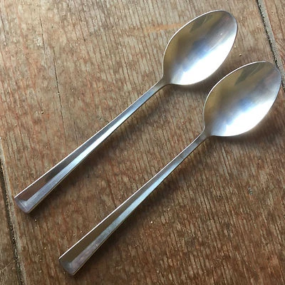 Gense Spectra  8/18 Stainless Sweden  Item #198250  2 Oval Soup Spoons  7" - Image 1 of 4