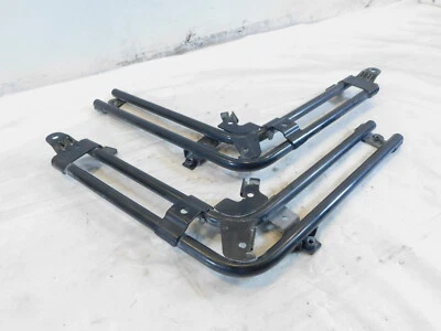 Puntales de montaje de guardabarros de rueda trasera Victory V92 Deluxe & Touring Cruiser Foto 1 de 4