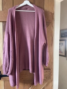 Ladies Heart Cardigan - Picture 1 of 3