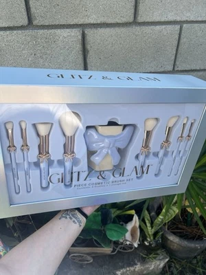 Juego de brochas cosméticas Glitz & Glam de 7 piezas Foto 1 de 2