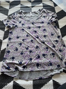 LuLaRoe Classic Tee XL Disney Minnie Mouse Extra Large - Picture 1 of 9