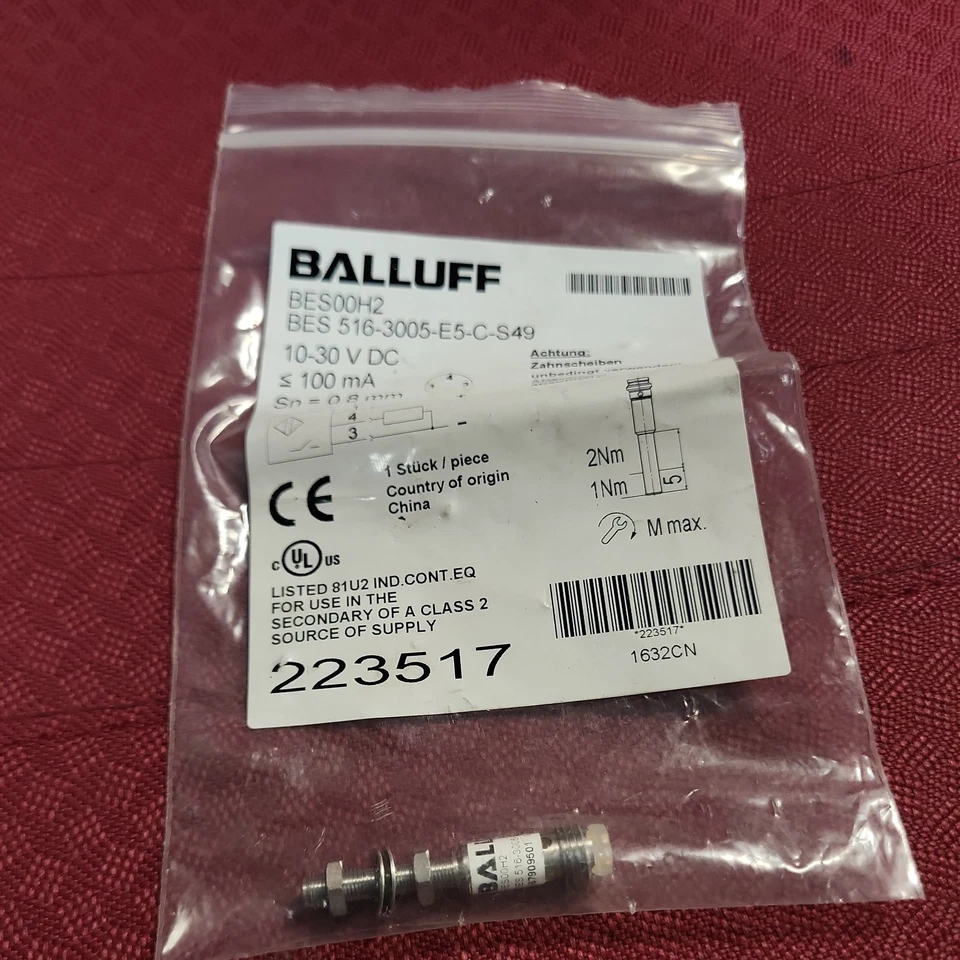 New In Box BALLUFF BES00H2 BES 516-3005-E5-C-S49 Proximity Switch - Image 1 of 2