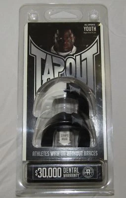 NUEVO PROTECTOR BUCAL TAPOUT EVER-MOLD BLANCO Y NEGRO TODO DEPORTE JUVENIL 5-11 AÑOS Foto 1 de 3