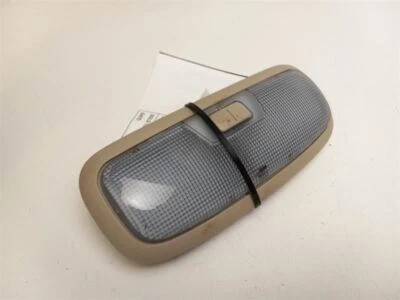 Ford Fiesta 2011-2019 techo trasero domo luz OEM 43481 Foto 1 de 4