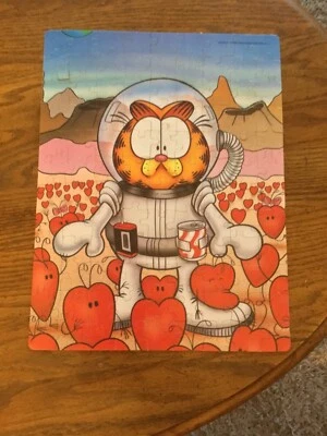 Rompecabezas completo vintage 1978 Golden Garfield Astronaut Hearts 100 piezas Foto 1 de 4