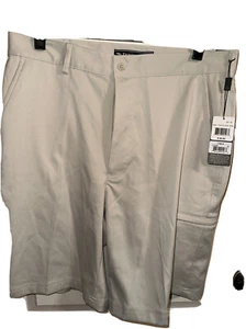 Pebble Beach NWT Beige Men s Size 32 X 9.5 inseam Chino Slash Pocket Shorts - Picture 1 of 10