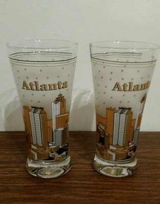 VTG Set 2 Atlanta Cityscape Pilsner Beer Glasses, Gold &Balck Design 5-3/4" Tall - Image 1 of 4