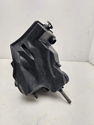 2008-2012 AUDI S4 S5 B8 4.2L - AIR Filter BOX Housing Upper & Lower 8K0133837A - Imagem 1 de 4