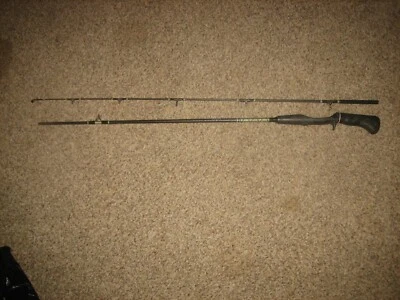 HERMAN`S 2260SC 6' MEDIUM CUSTOM BUILT GRAPHITE/GLASS FISHING POLE - Image 1 of 4