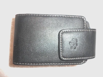 Leather Swivel Belt Clip Holster  -  Blackberry or similar cellphone case cover - Image 1 of 3