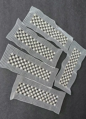 Juego de 5 apliques de malla de cristal de Swarovski - ribete de diseñador austriaco plateado y negro Foto 1 de 4