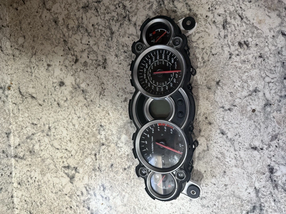 Cuadro medidor velocímetro Suzuki Hayabusa 2008-20 OEM usado piezas originales Foto 1 de 4