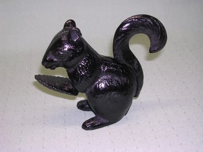 Cascanueces con forma de ardilla, hierro fundido Foto 1 de 2