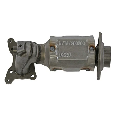 Walker Ultra EPA 16594 Direct Fit Catalytic Converter with Integrated Exhaust - Image 1 of 4