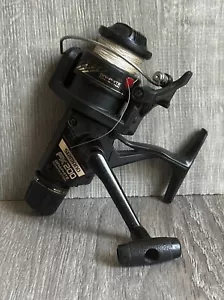 Nice Shimano FX 200 Quick Fire Bail Spinning Reel Made In Japan Black (SM) - Picture 1 of 7
