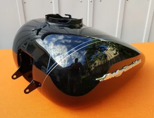 HARLEY DAVIDSON ROAD GLIDE SPECIAL TOURING FUEL TANK GAS PETROL TANK ELECTRA OEM - Picture 1 of 12