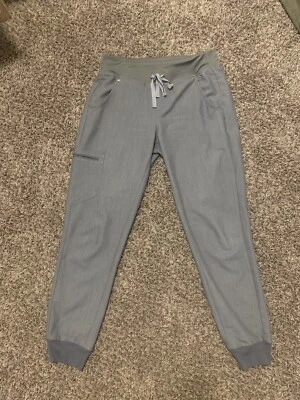 Scrub tops e inferiores Foto 1 de 3